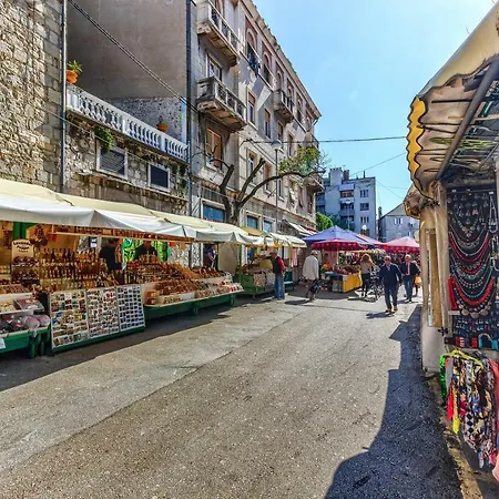 Palace Porta Argentea Luxury Apartment Split